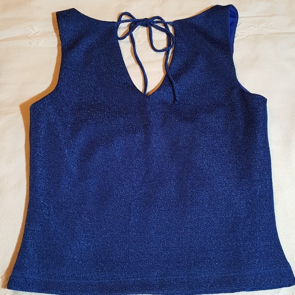 Top - Picture 3 of 5